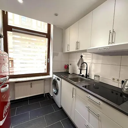 2 Kueche Bad W1 Wiesbaden